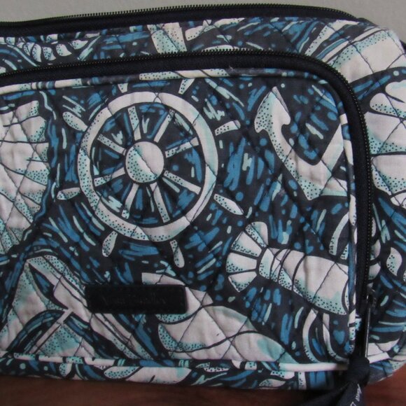 SUMMER PATTERN VERA BRADLEY-BLUE ISLAND-TURTLES-SHELLS-LOBSTER-LONG STRAP-MINT - Picture 11 of 12